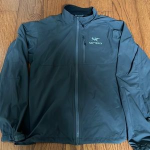 Arc’teryx Lightweight Jacket